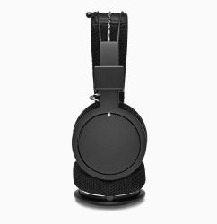 market-headphones-1